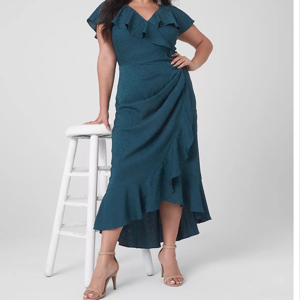 Short Sleeve Ruffle Jacquard Midi Dress
